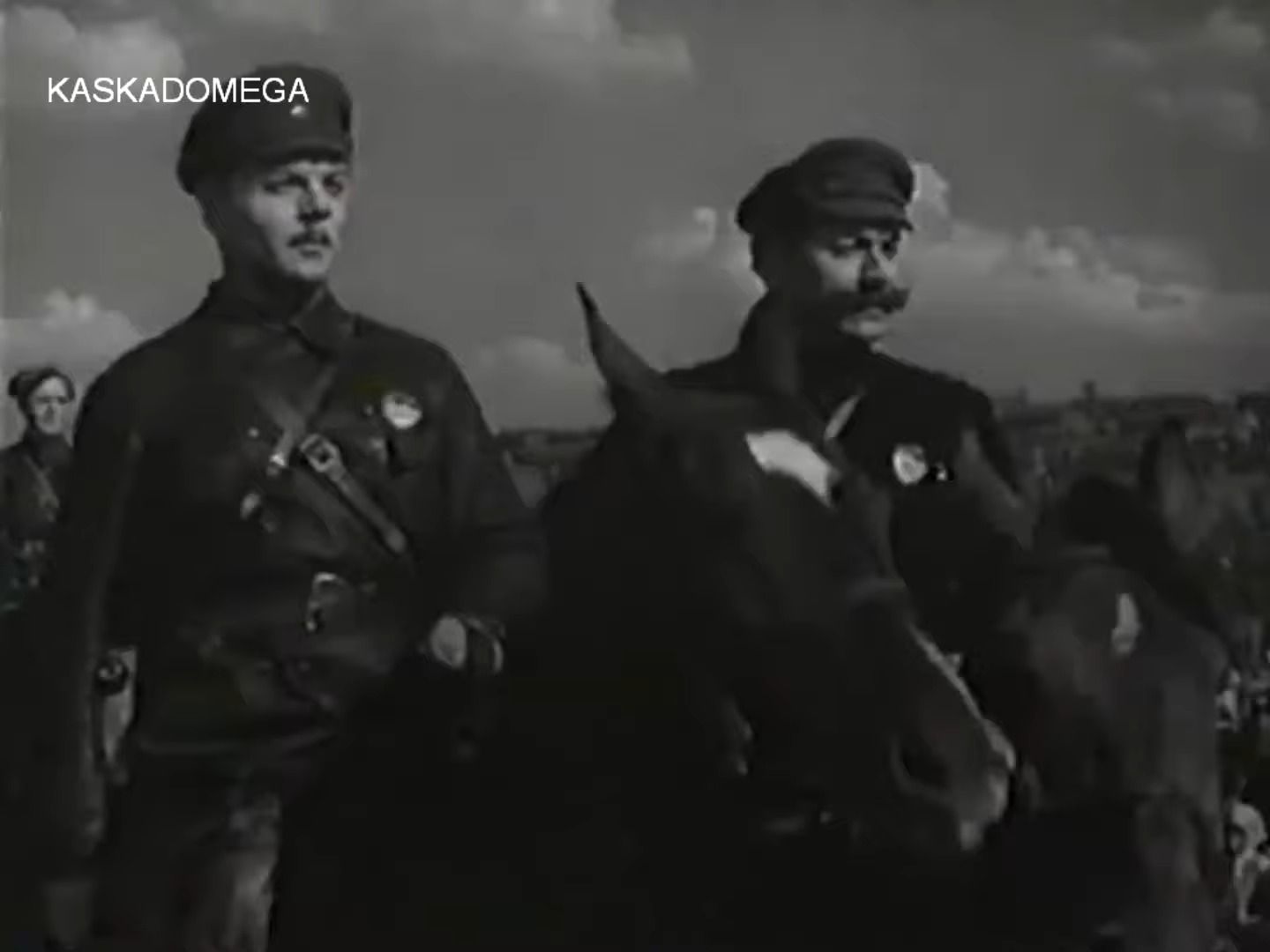 苏联影片-第一骑兵军-草原啊草原-草原骑兵歌（1941）-Первая Конная (1941) - Полюшко-поле