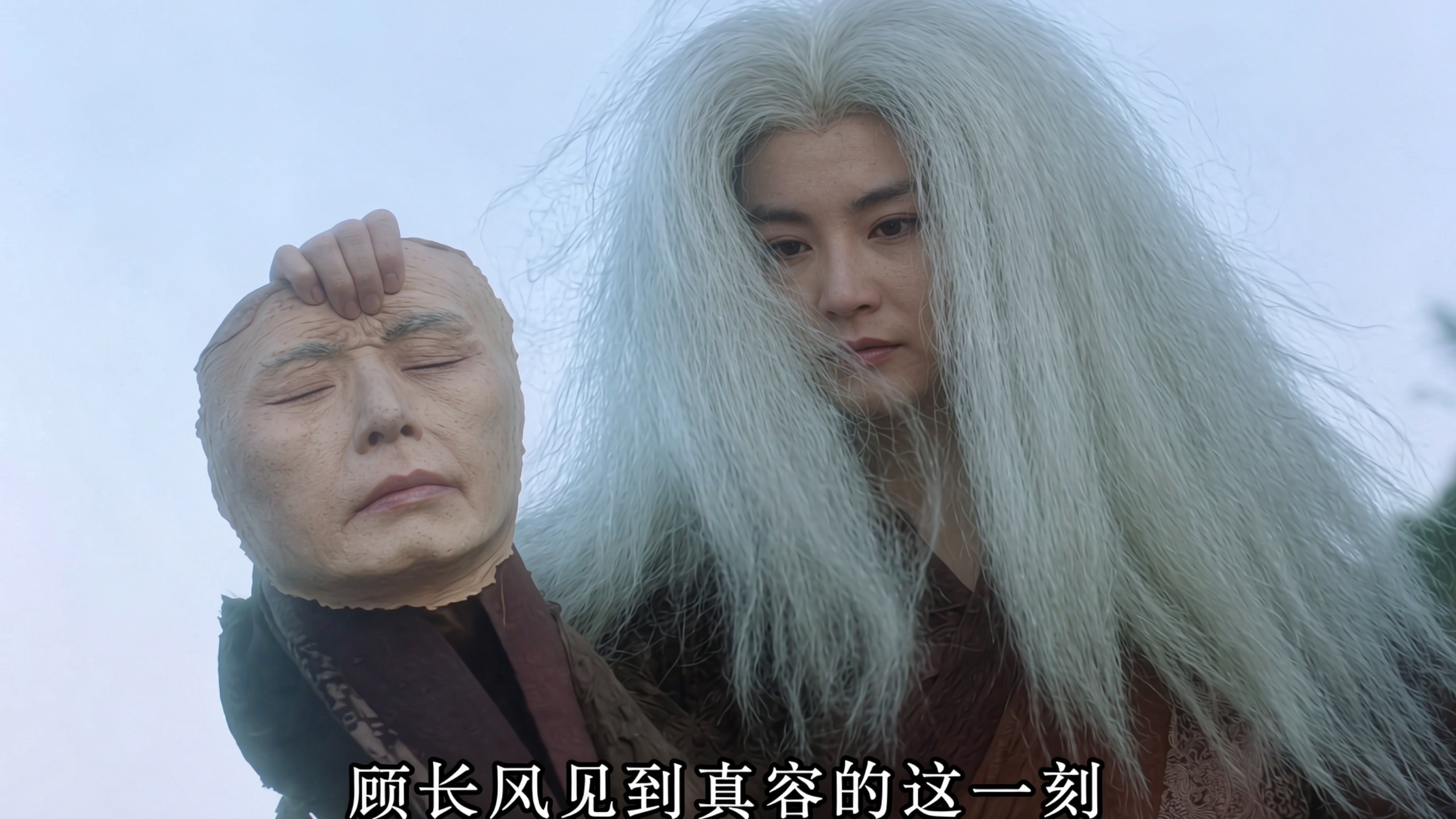 “看看这个臭皮囊，一代魔头也不过如此，人间只不过留下他一个遗臭万年的烂名”没有林青霞，哪会有如此经典的东方不败《东方不败之风云再起》
