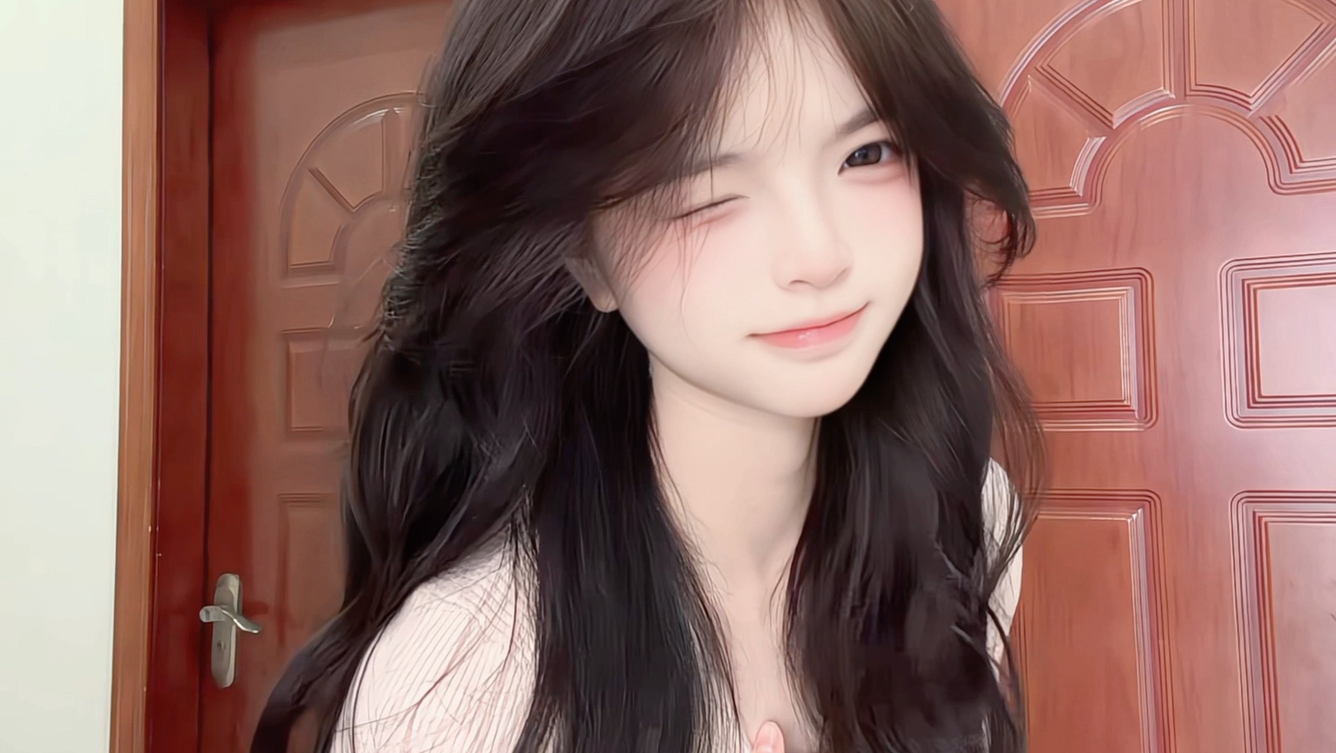 omg 我已经爱上她～