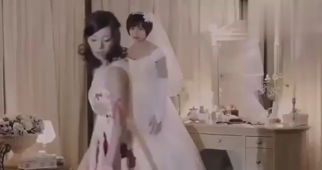 伴娘扭断脖子