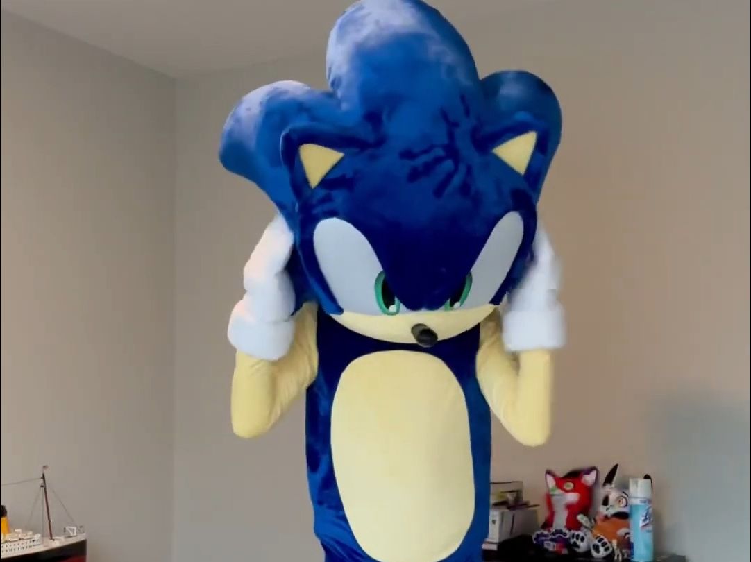 刺猬索尼克服装穿戴cosplay