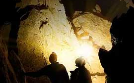 【纪录片】探险家：挺进最深洞穴 Explorer: The Deepest Cave（2022）