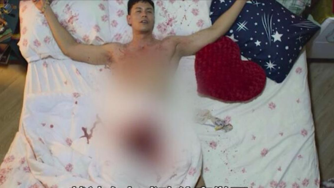 警察为了追捕毒贩小弟弟被割掉，绑架上帝又重新复活剧情也愈发抽象起来了