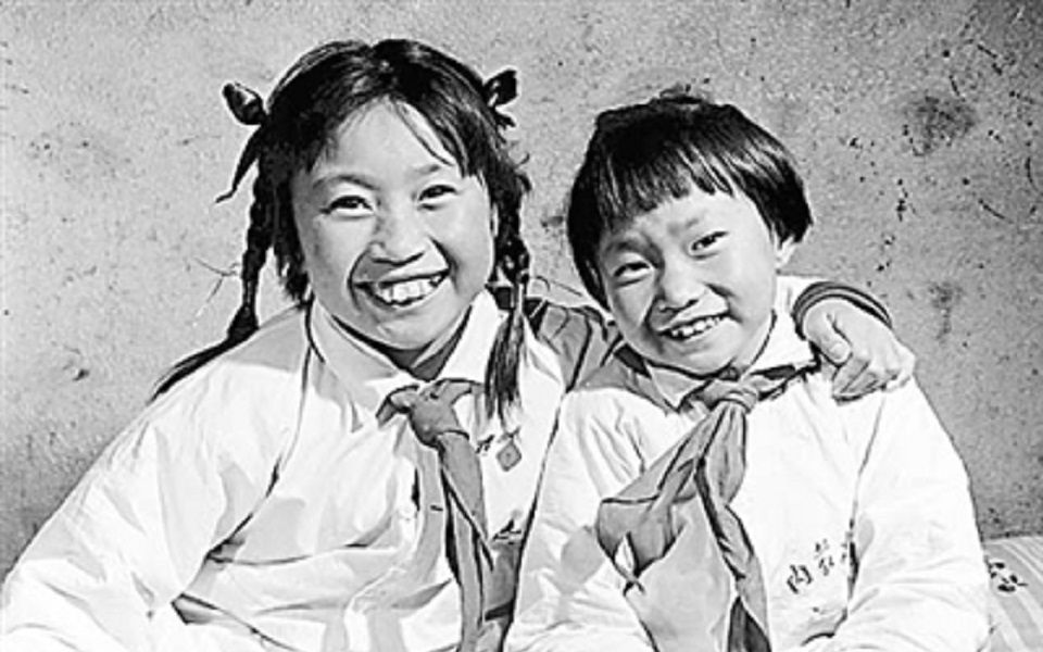 龙梅和玉荣【讲巾帼英雄故事：草原英雄小姐妹】