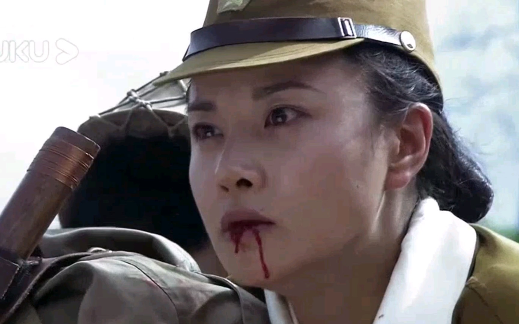 【吐血推荐】烽火铁骑26 长靴女骑兵与马靴女军官相拥刺腹吐血