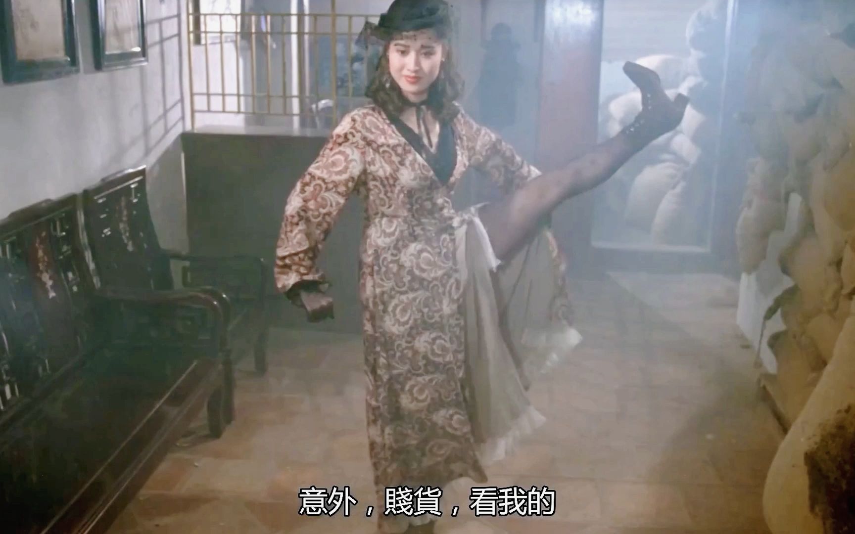 元彪甄子丹联手勇闯黑帮，血战黑帮女杀手，武打生猛拳拳到肉，场面精彩火爆