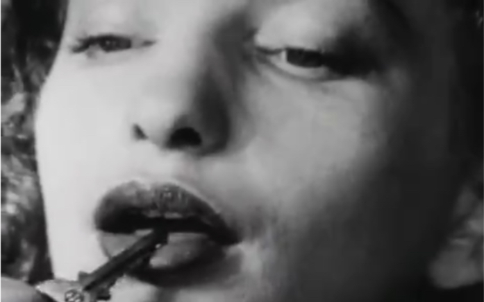 梅雅·黛伦  《午后的迷惘》Meshes of the Afternoon (1943)