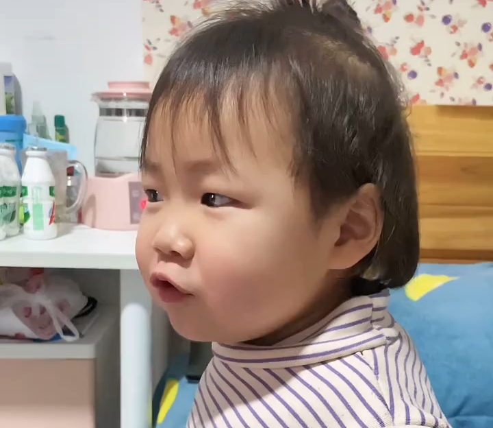 哈哈哈，方诗雨妈妈好看，我妈妈好笑🤓🤓🤓