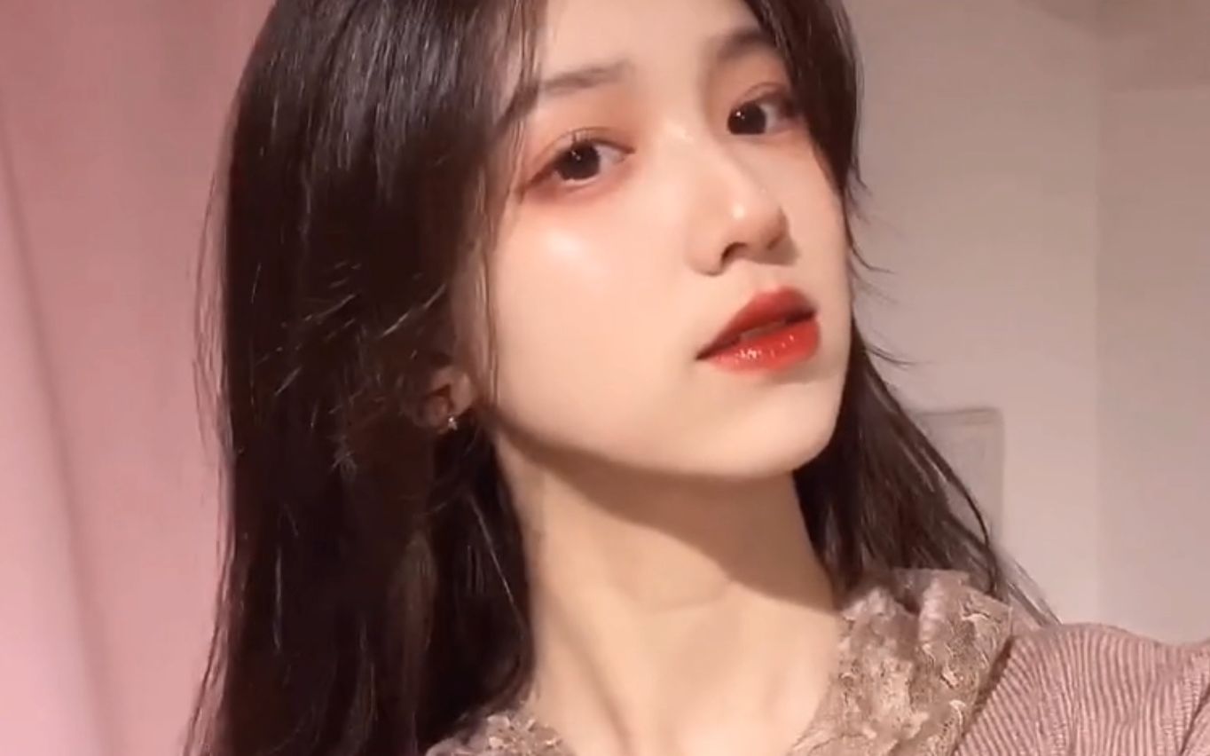 “毕竟是我爱的人，我能够怪你什么”