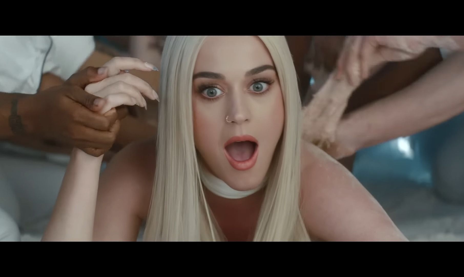 [1080p] 凯蒂·佩里, 果姐, Katy Perry - Bon Appétit / Migos
