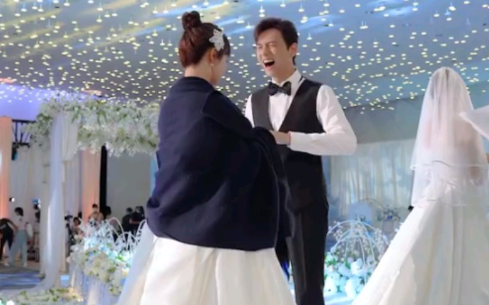 【童颜夫妇】世纪婚礼花絮，杨紫真的长在李现笑点上，哈哈哈，梦回亲爱的热爱的！