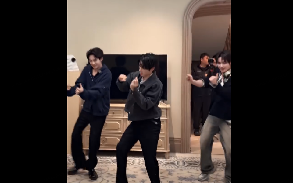 董思成钱锟肖俊KickBack【风华合伙人】