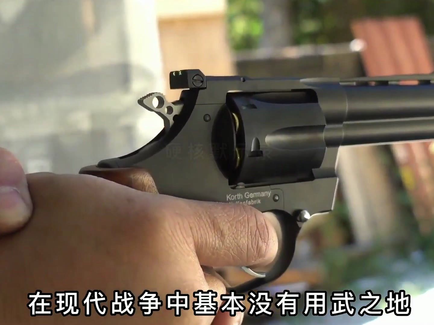 为什么左轮手枪被淘汰了？左轮手枪的六宗罪
