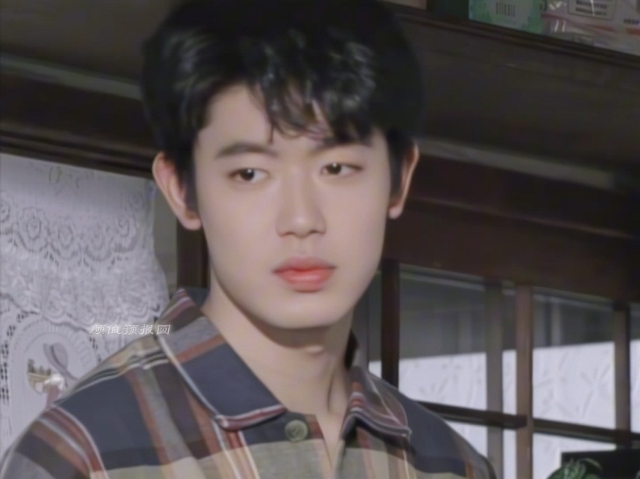 不仅要背负被所有人喜欢的命运，还有木村拓哉和西岛秀俊作为男配！！