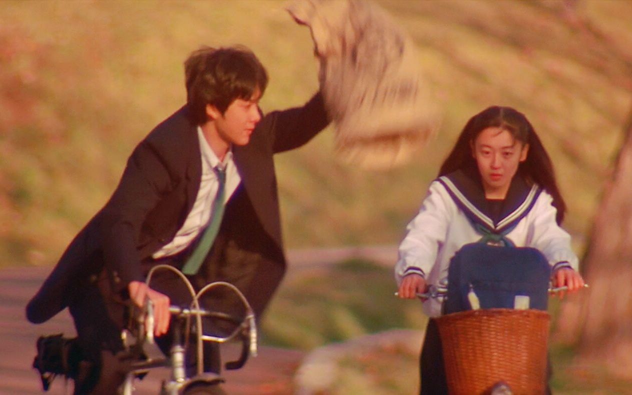 “那个叫藤井树的男孩子，暗恋了你很久很久”—《情书》