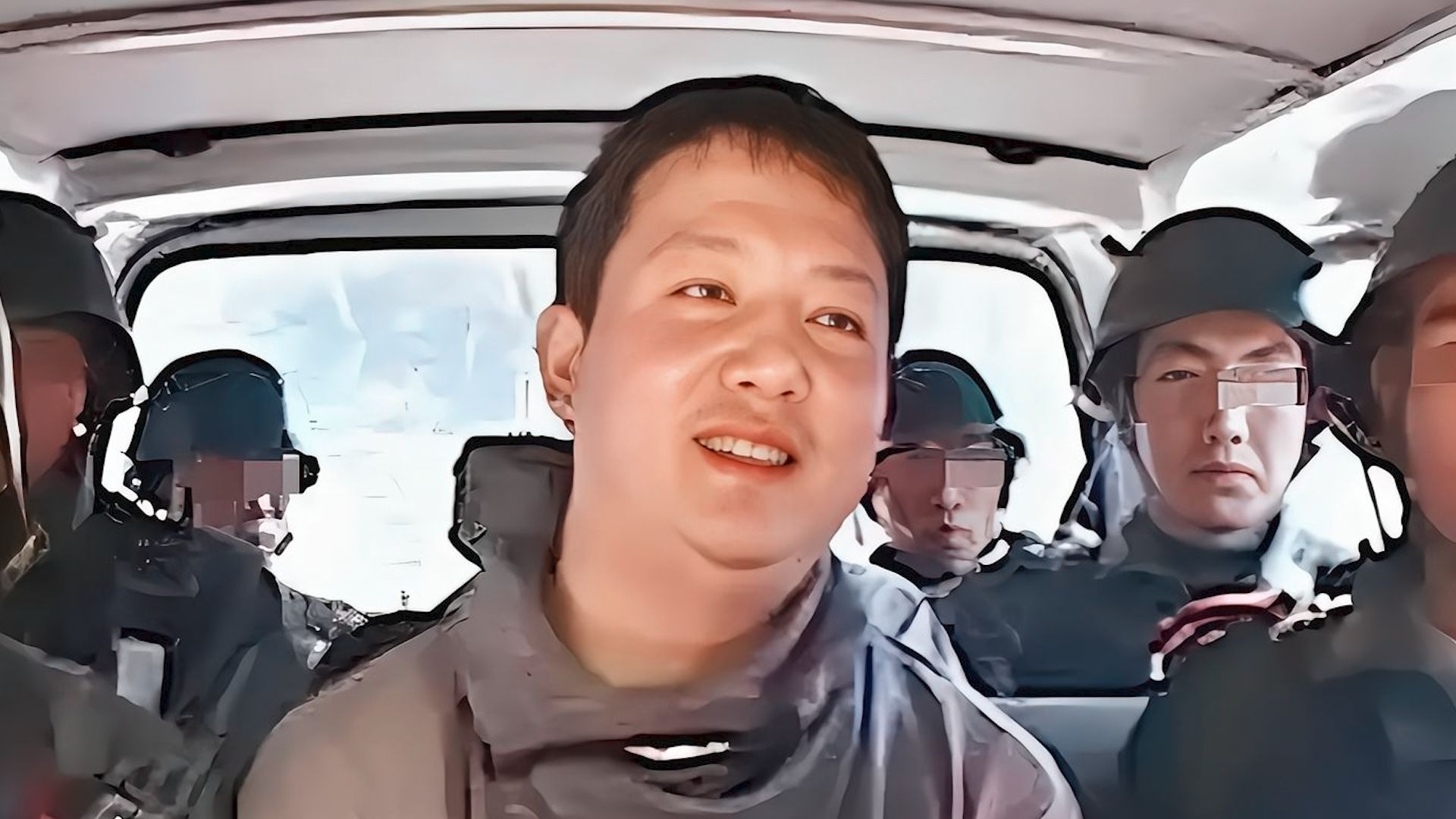 看到原型的那一刻，我才明白导演拍的还是太保守了！