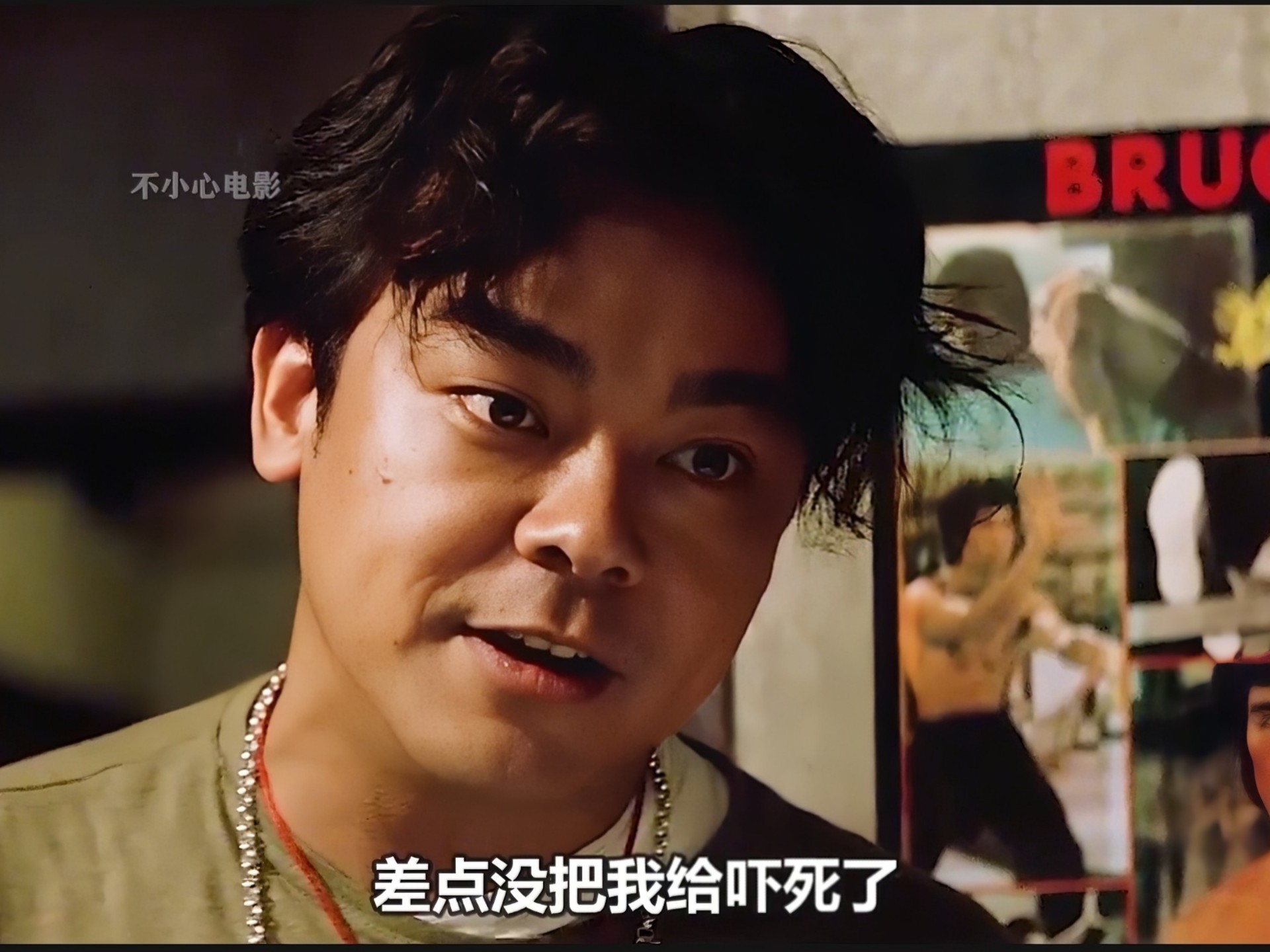 “生藩原来是你呀，害得我以为家里有个黑人，差点没把我吓死了！”，一口气看完经典港片《新英雄本色》