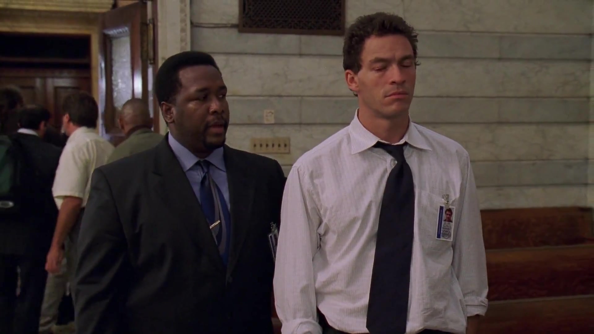 【火线】美剧«火线»第一季结尾蒙太奇 The Wire Season 1 Ending Montage