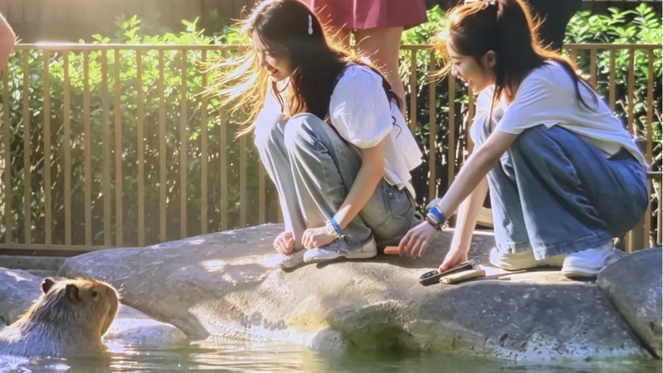 【瑶台月下】这到底是我家那闺女还是妻子的浪漫旅行……