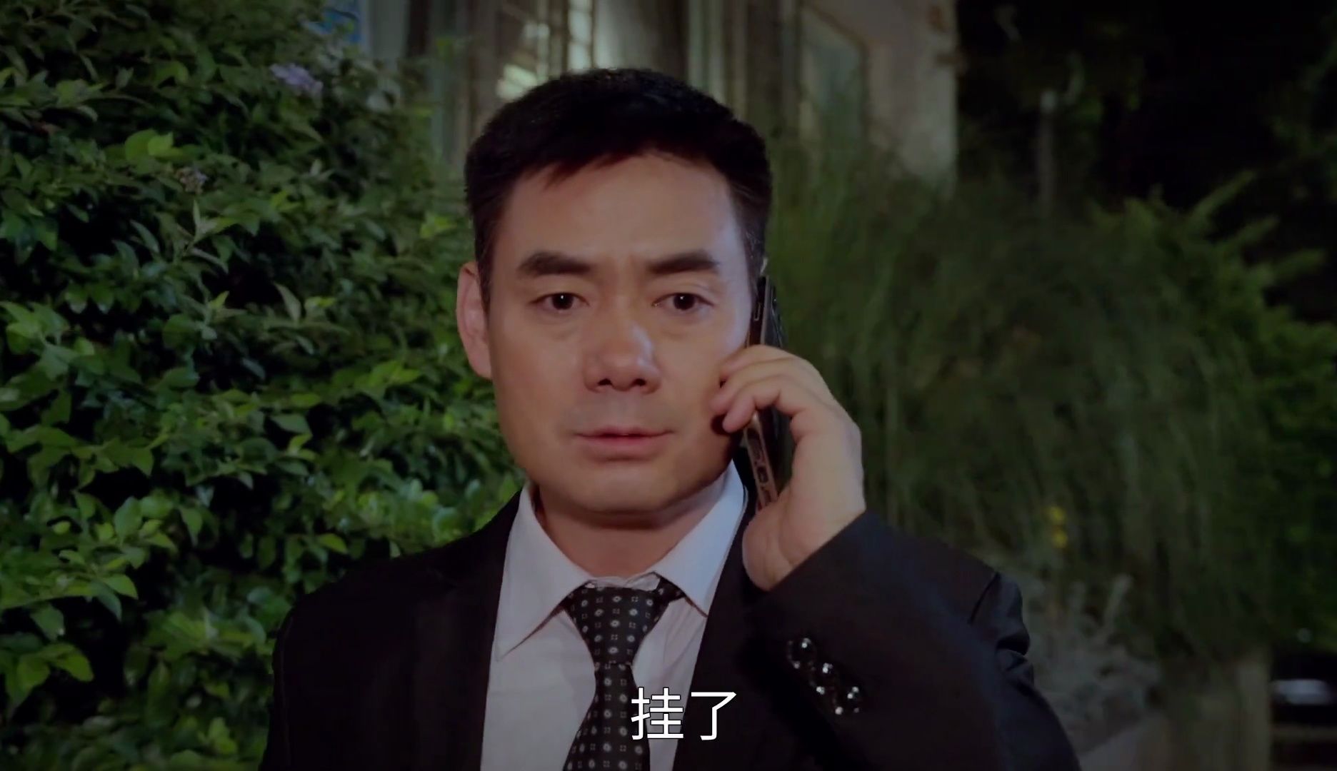 “想家就回去看看吧，别太累了”
