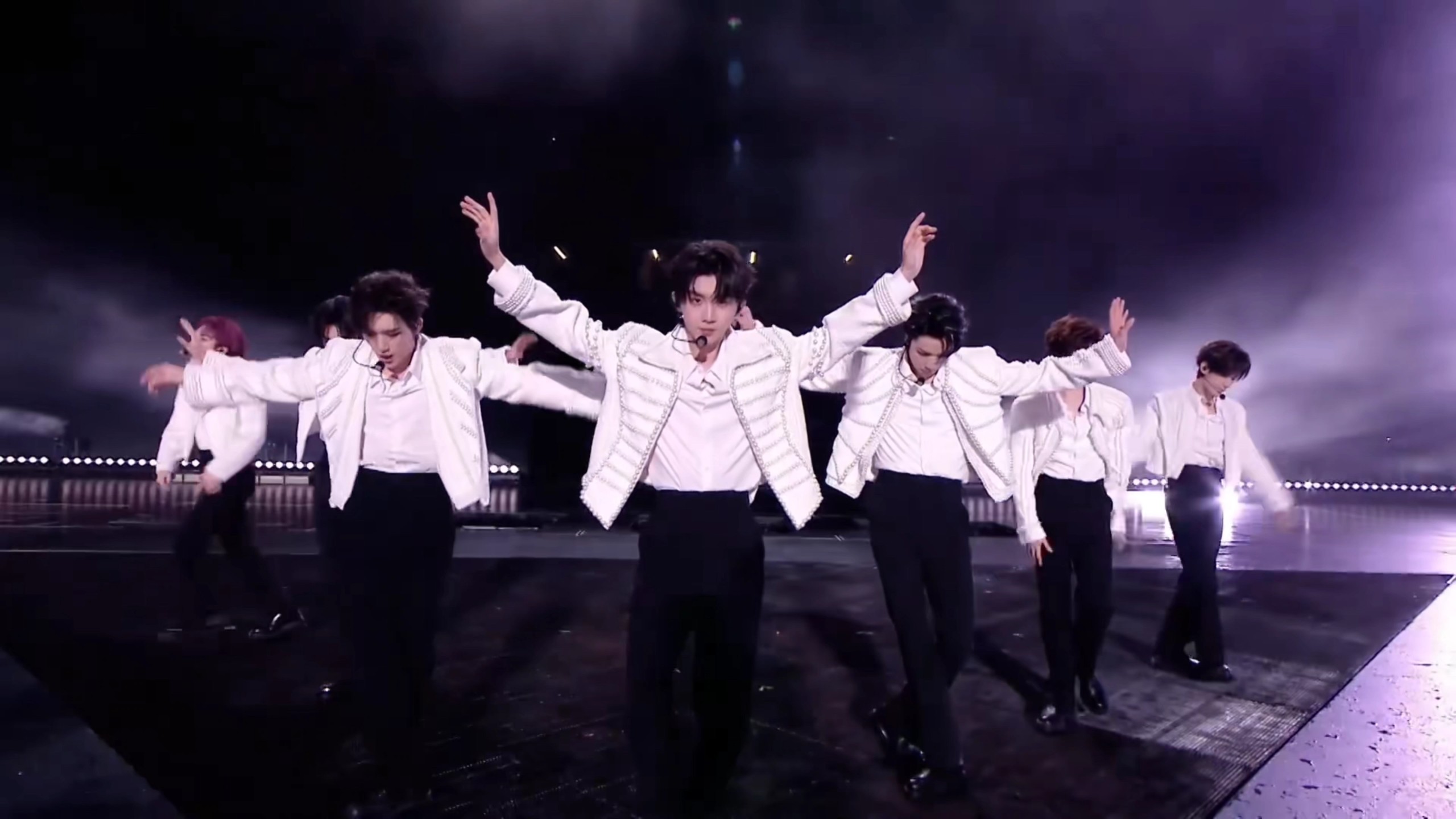 时团超爽五部曲！就这个纯舞爽！《与陌生人共舞》+《Like I Would》+《Beat it》+《Die for you》+《X》多跳！爱看！