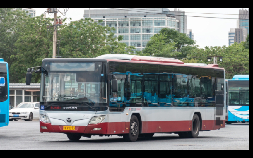 【Wei’s vlog】矮一头的红鹰头子——北京公交集团BJ6123C7BCD-2型号样车24551探访