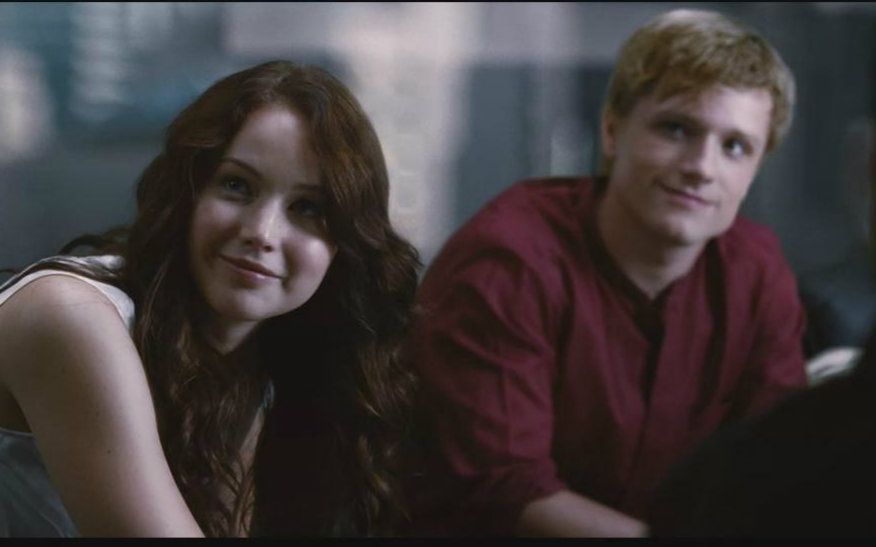 【饥饿游戏】陪伴是最长情的告白（Peeta/Katniss）