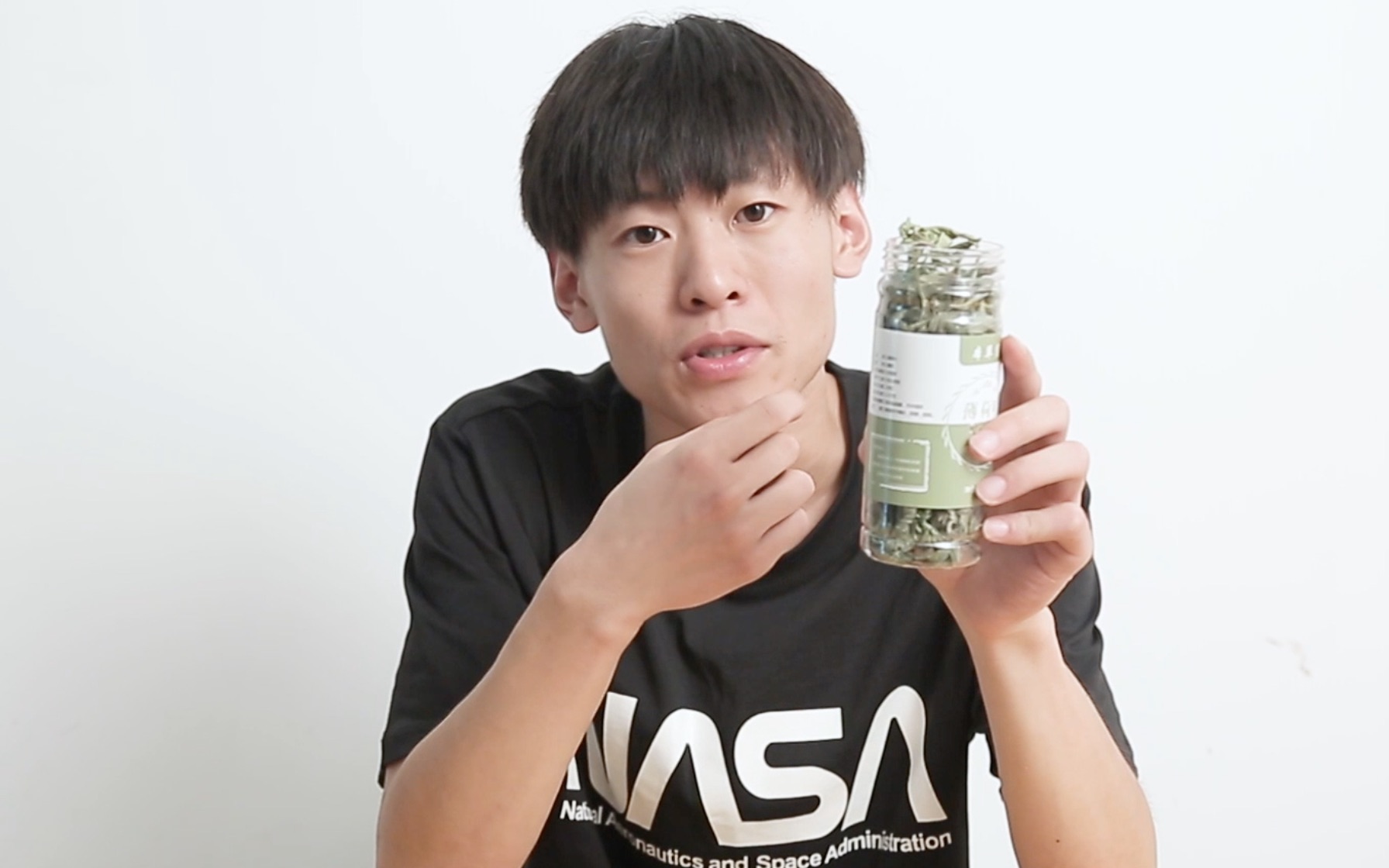 试吃 热播剧“长安十二时辰”里的薄荷叶嚼片，到底好不好吃呢？
