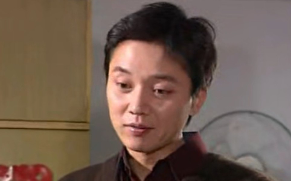 【刘奕君】《乡里乡亲住高楼》刘前进cut