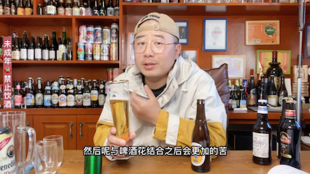 测评【青岛皮尔森】据说是“新标皮尔森”，除了不太苦，也没啥毛病