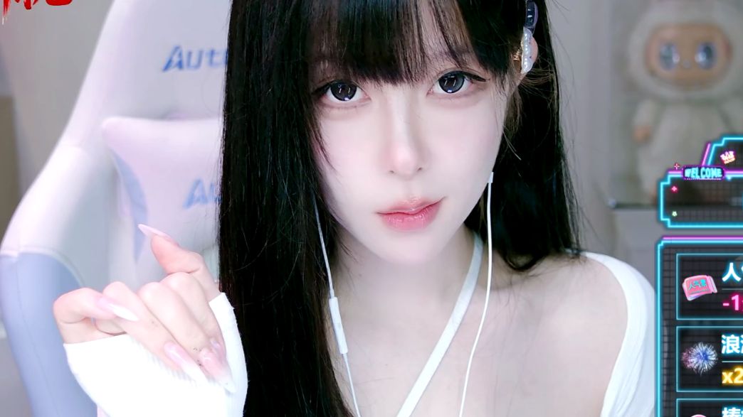 娜娜sweet  2026-06-08   第一眼没认出长官