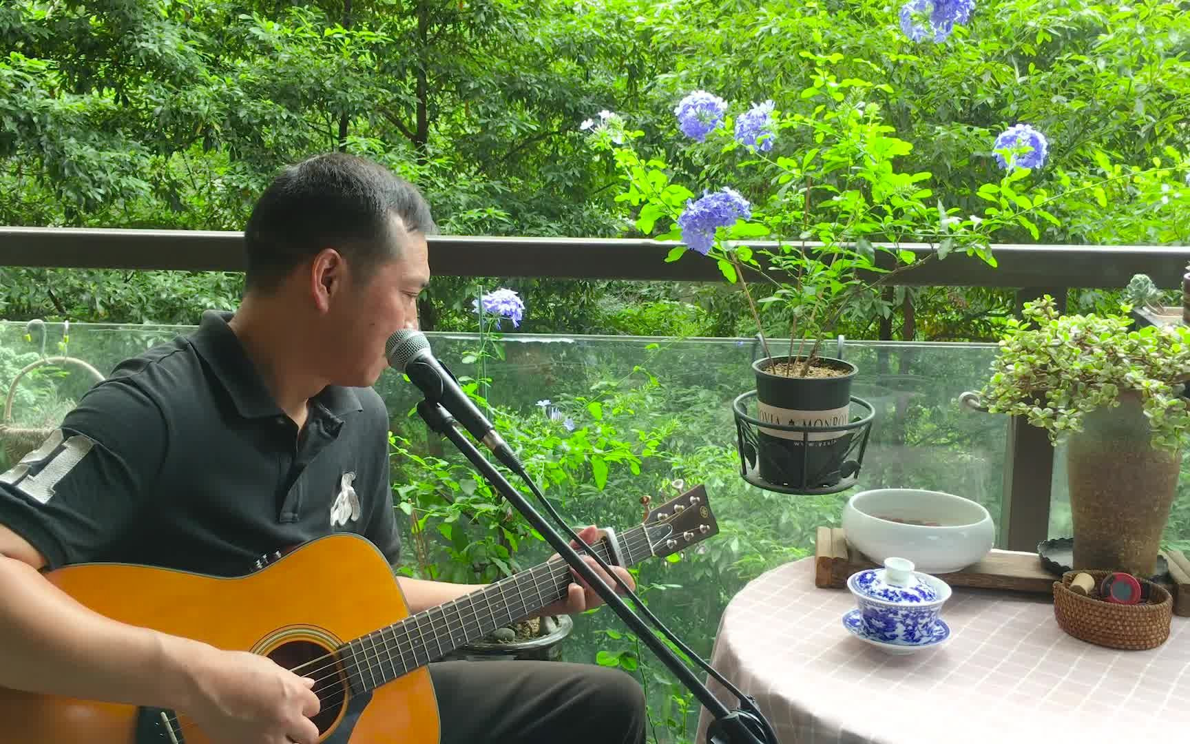 周华健的经典《其实不想走》唱出心声,已经听了好几遍