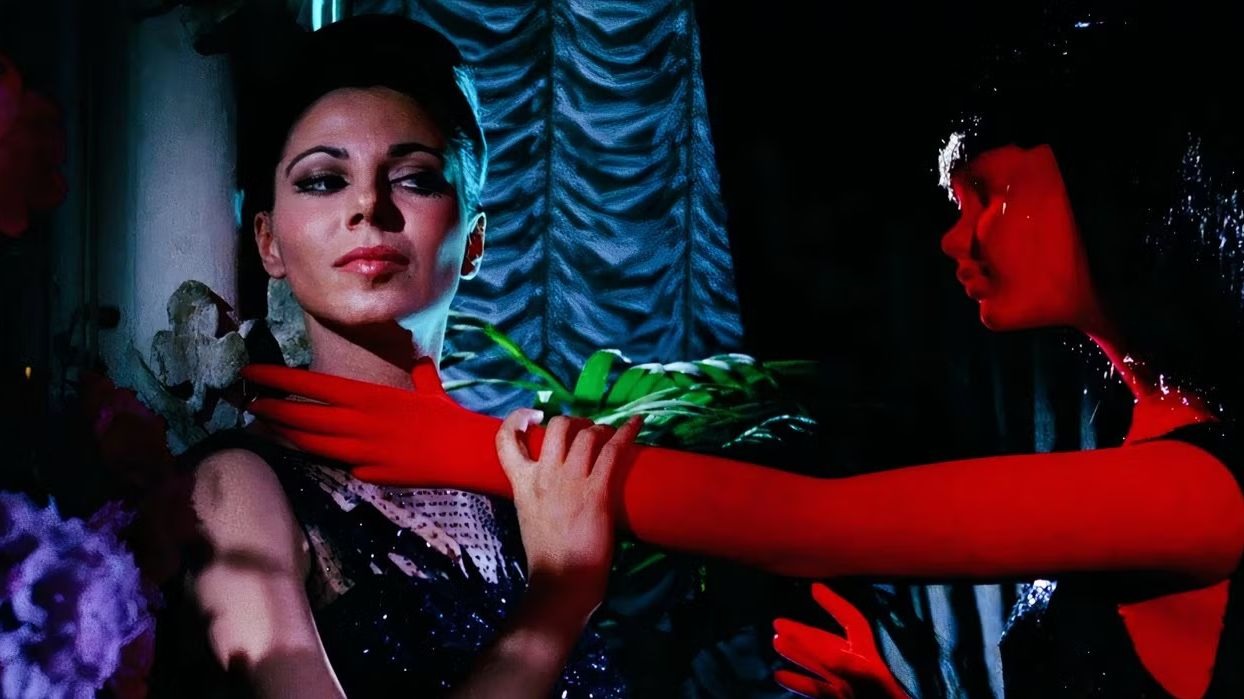 【4K HDR】血与黑蕾丝 Sei donne per l'assassino‎ (1964)