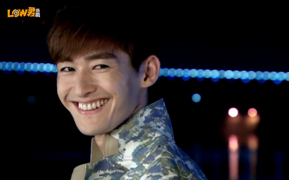 【low君】《不一样的美男子》：这是一部有野心的多元素魔幻神剧！！！！
