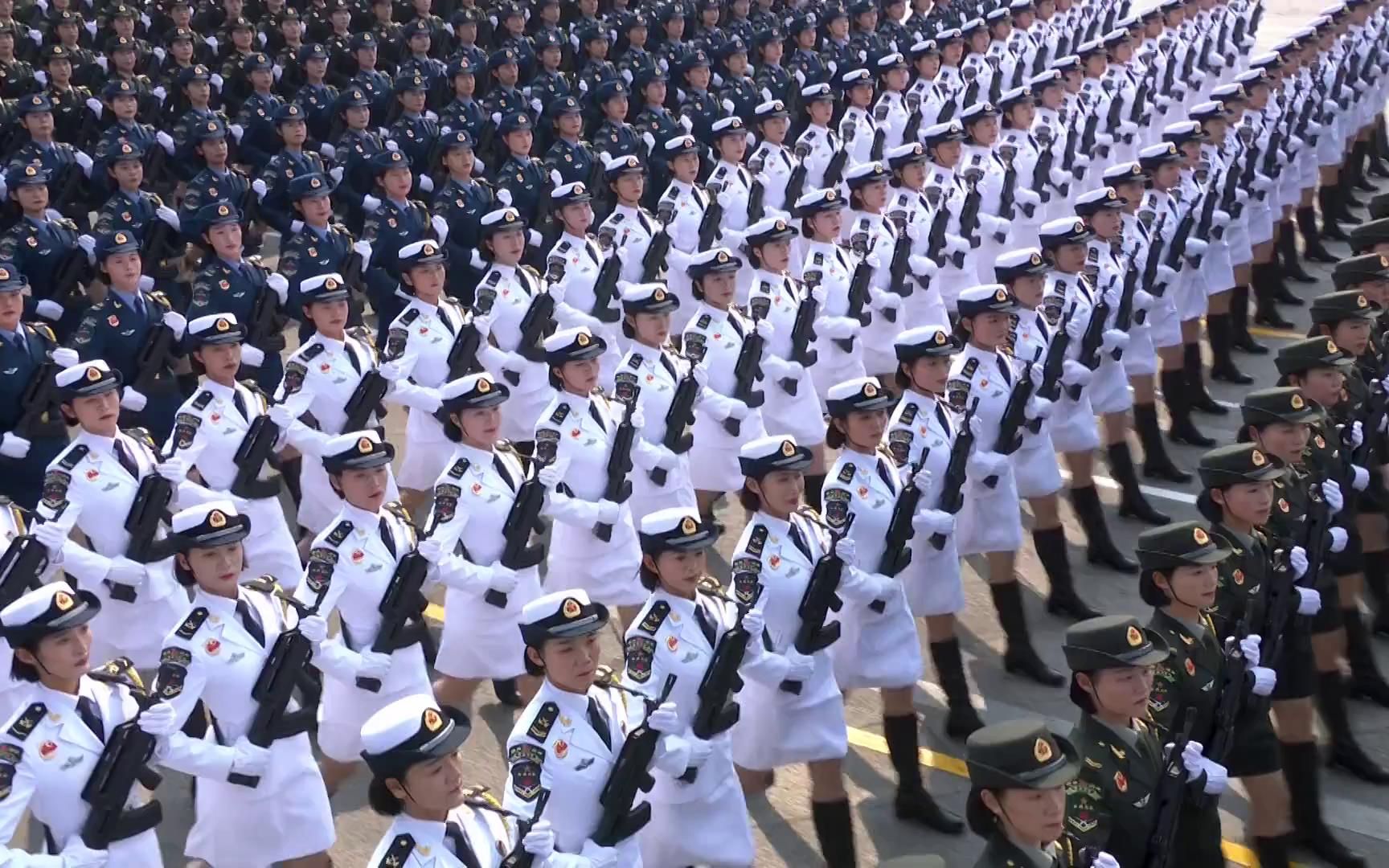 2019大阅兵混剪【18:9】