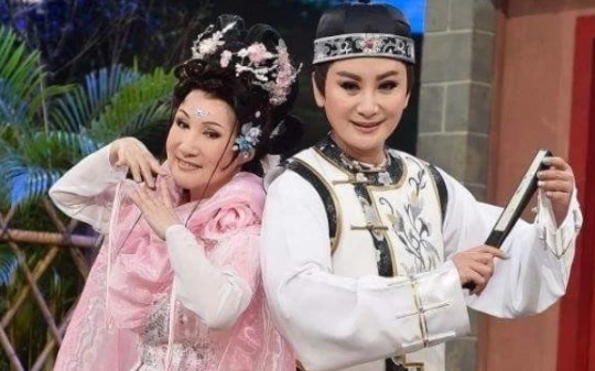 天王猪哥秀—现代嘉庆君—陈亚兰，猪哥亮22