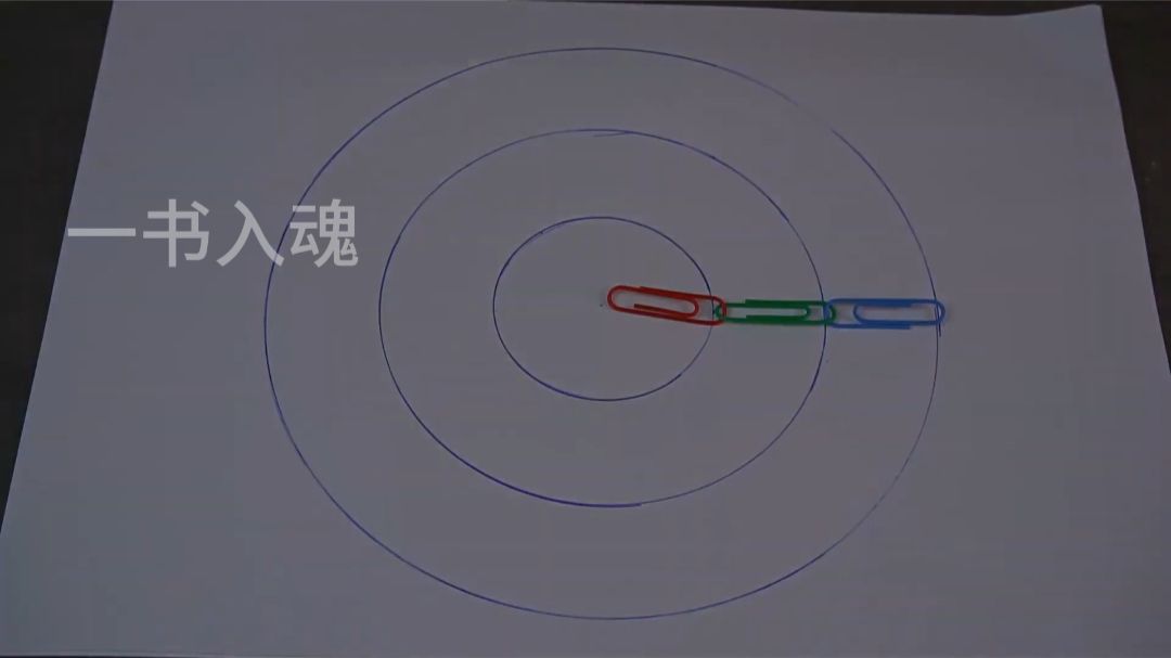 宫廷夜，我醉酒误失了身子，可当晚进出我寝房的唯有两个人，一人为太子，另一人则是低贱马奴，上辈子我难以分清，阿姐轻咳一声，太子叹气，承认是自己