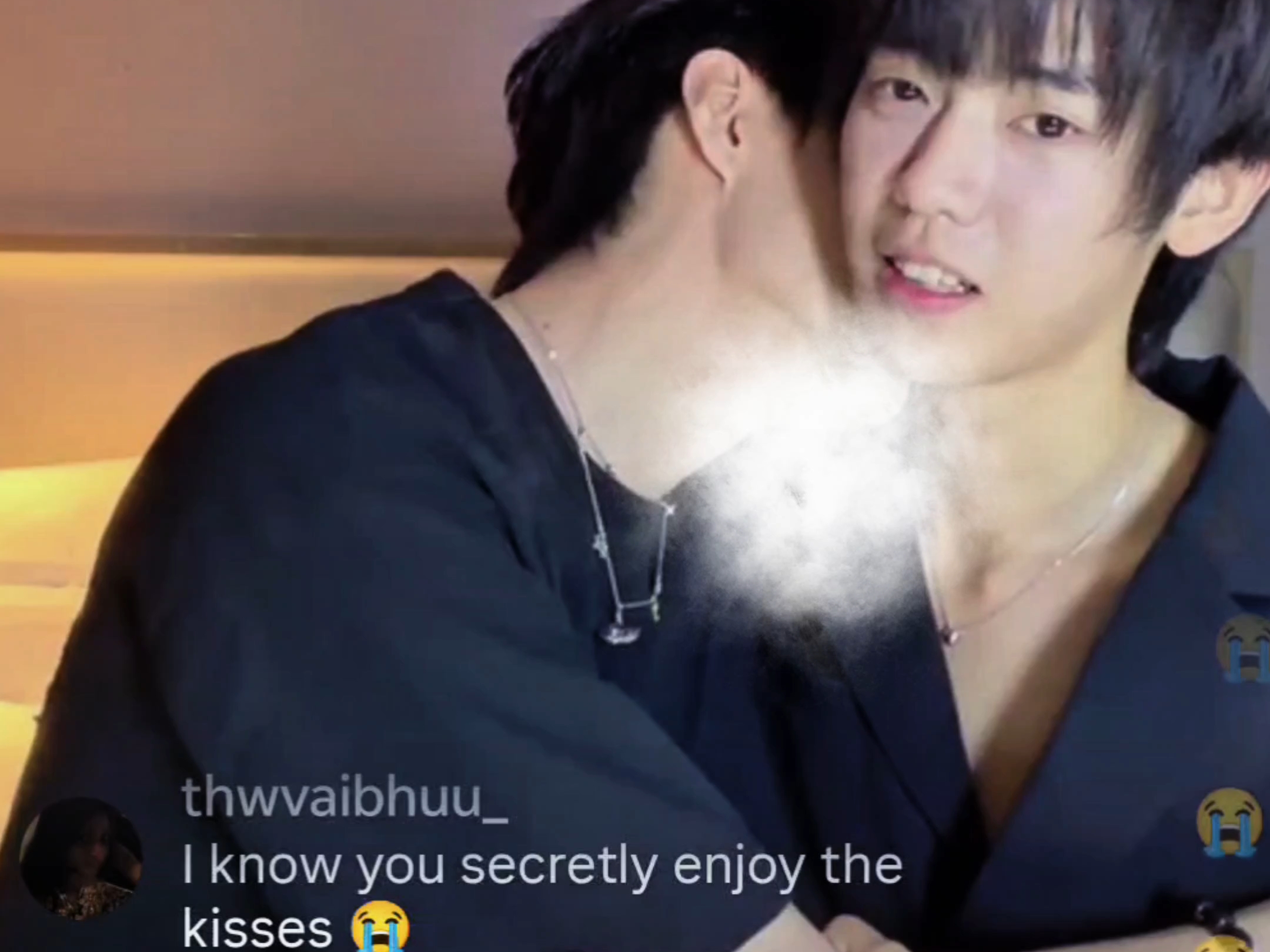 [26.9.15诸侯饶子豪直播kiss合集]昨晚看得我一直尖叫啊啊啊啊！