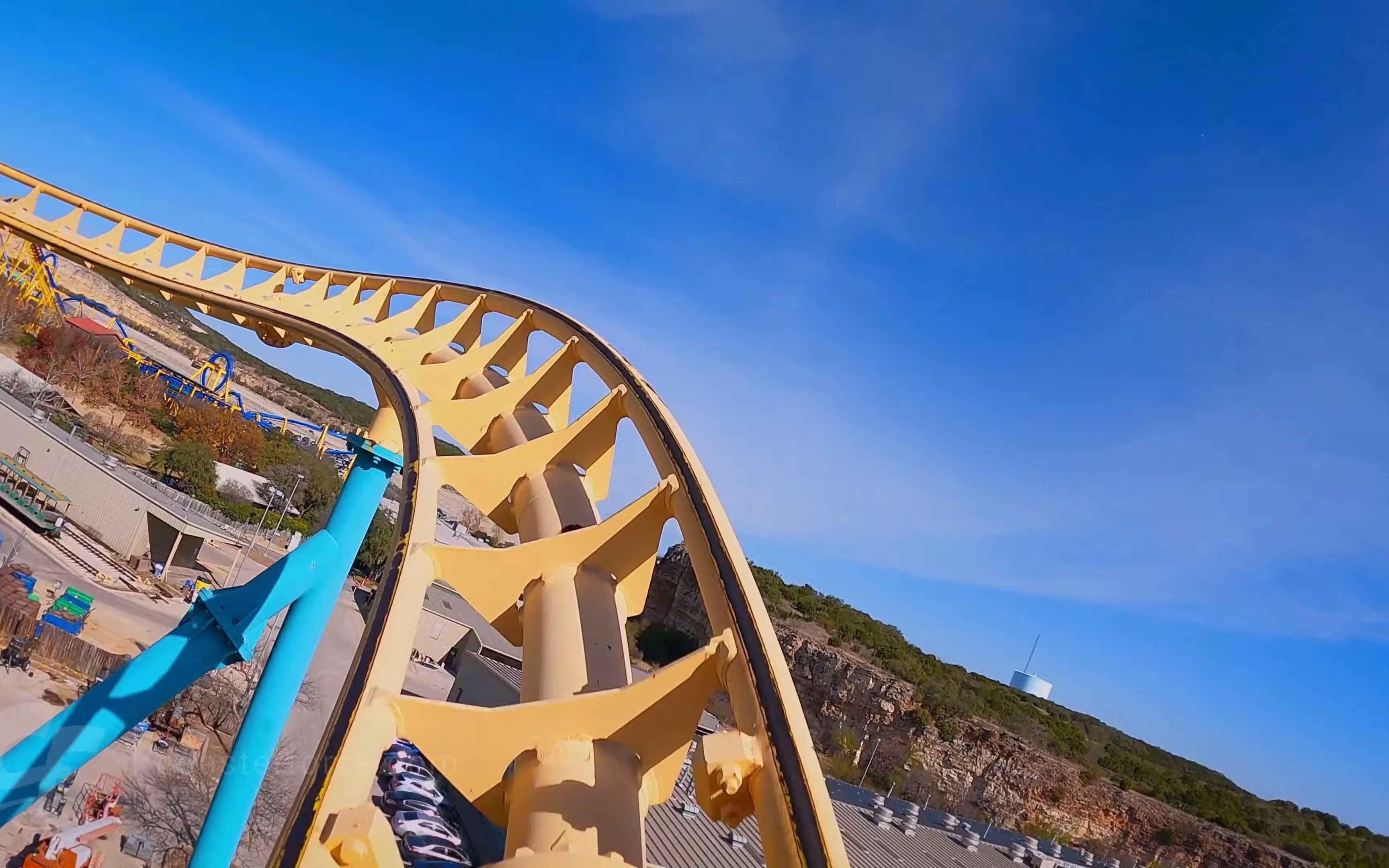 【4K60帧】第一视角：鬼驱人(Poltergeist)过山车|六旗德州嘉年华乐园|CoasterForce