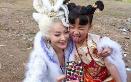 封神英雄榜花絮照，这版封神榜最大看点就是，姜子牙和申公豹都是帅哥，新水迷又可看到花荣和方腊了。