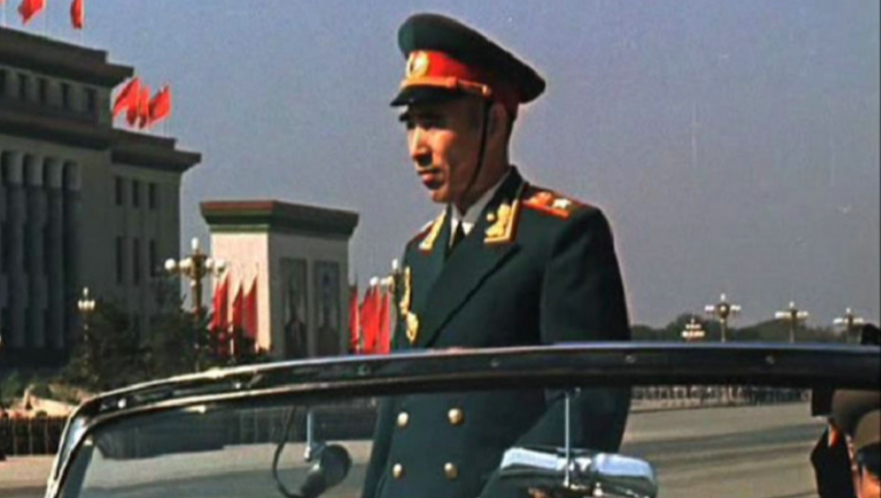 1959年国庆10周年大阅兵真实影像，林彪元帅亲自检阅部队并发表讲话