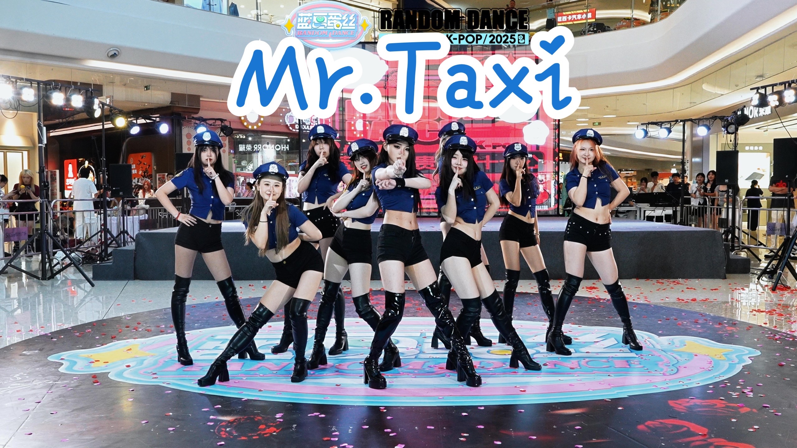 【Mr.Taxi-少女时代】  ‘坦克是没有后视镜的’但我们出租车有啊！速来围观九位超绝女司机精彩大秀