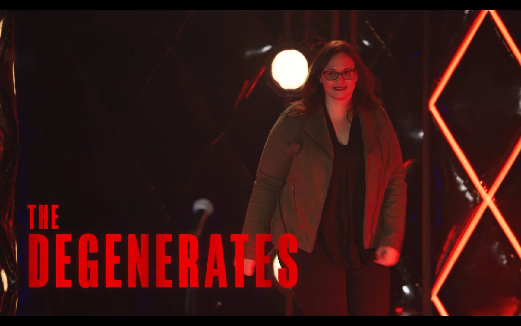 【单口喜剧/官方中字】The Degenerates S02E06 Adrienne Iapalucci