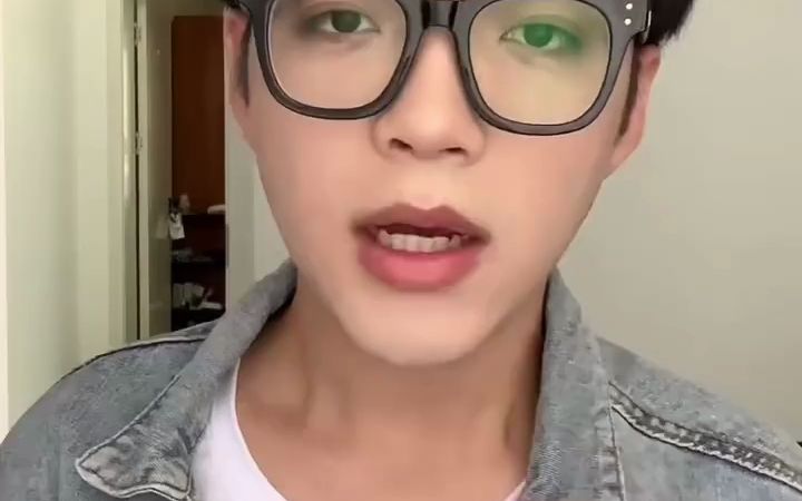 青春期男生该不该刮胡子？什么时候刮？