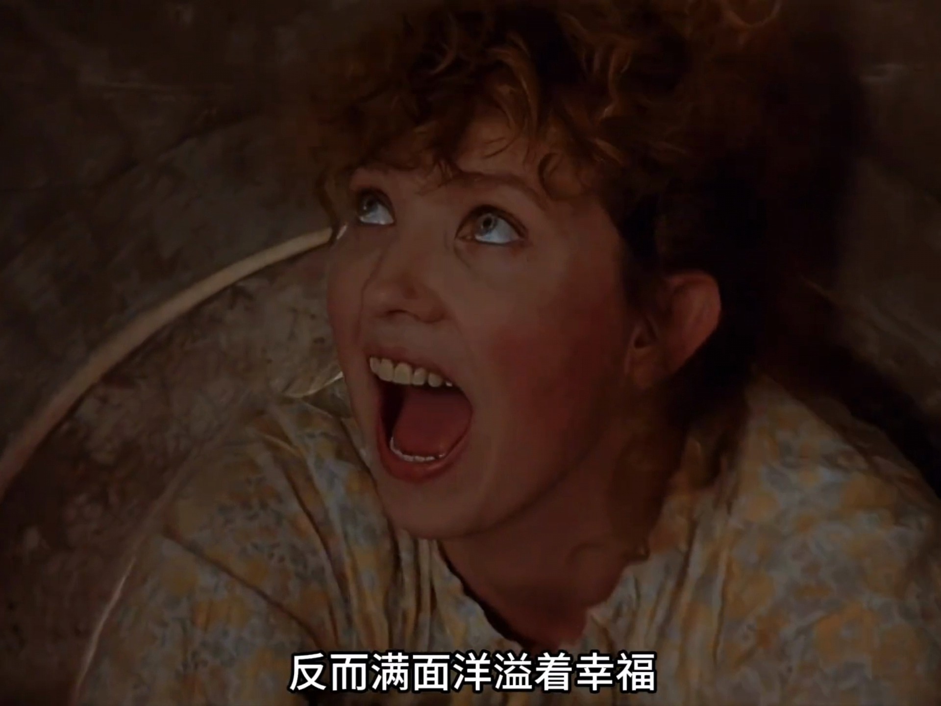 女仆身子被卡在窗台，小少爷意外打开了新世界的大门