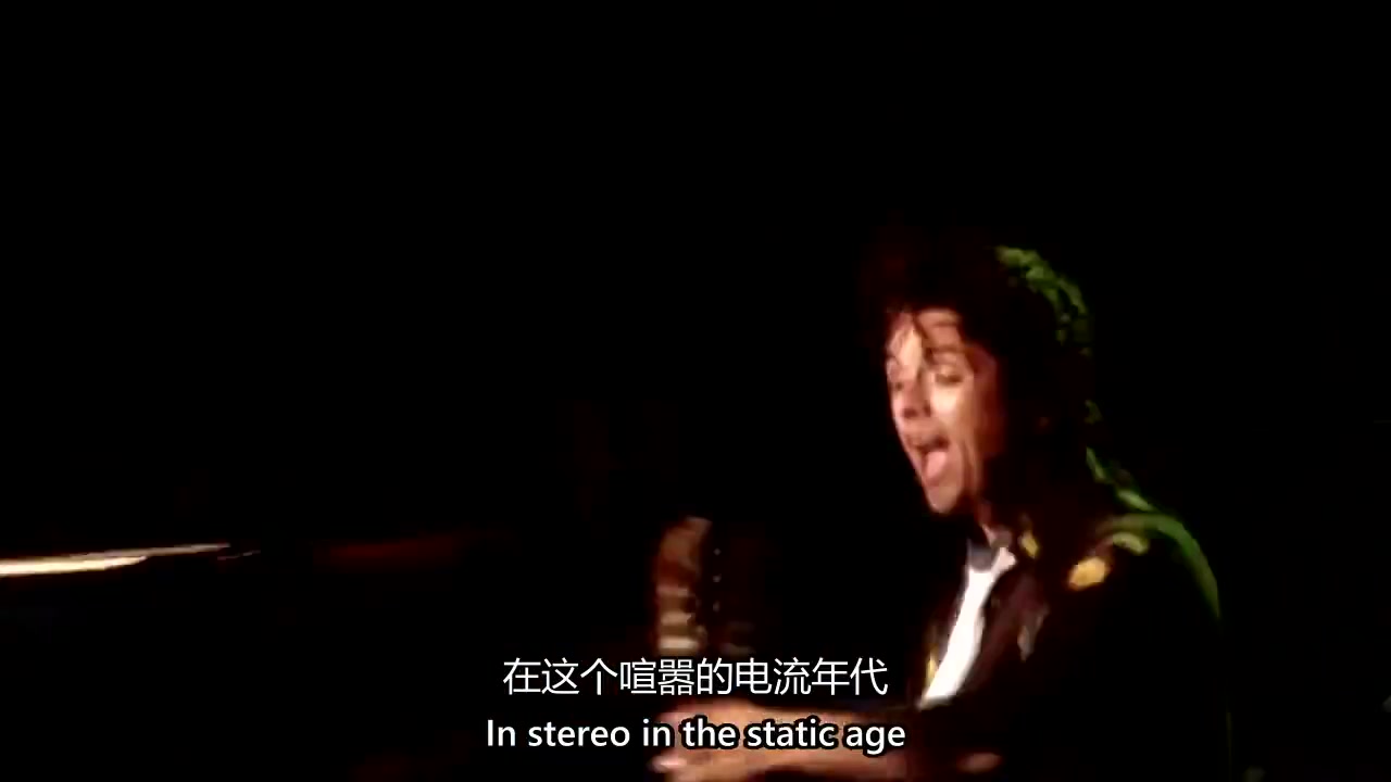 这是一首绿日所不为人知, 被大大低估的好歌 Green Day - The Static Age ( Live at Awesome As F**k )