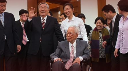 朱镕基总理退休时期影像