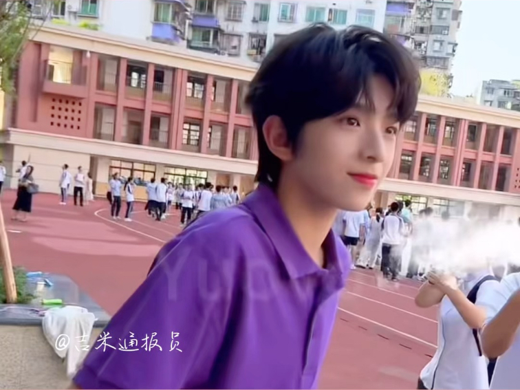 初中里的校园小说男主不过如此
