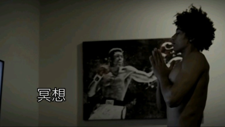 “耐心是生活的关键，自律是灵魂的氧气”