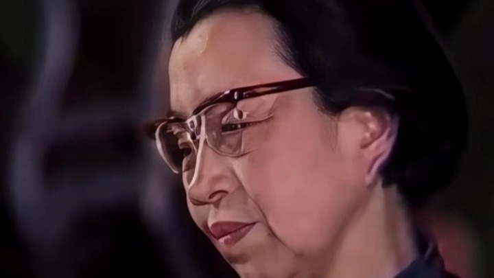 元帅力排众议！谁投下不杀江青的关键一票！徐向前元帅力主不杀